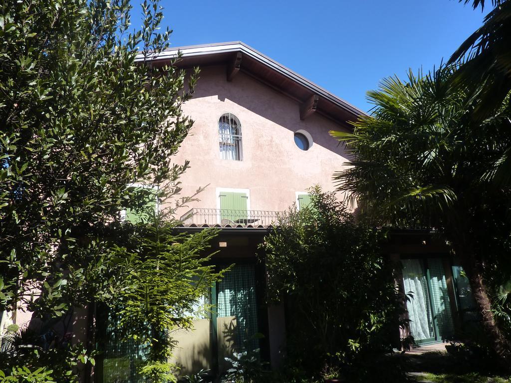 Al Rustico Hotel Torbole Sul Garda Buitenkant foto