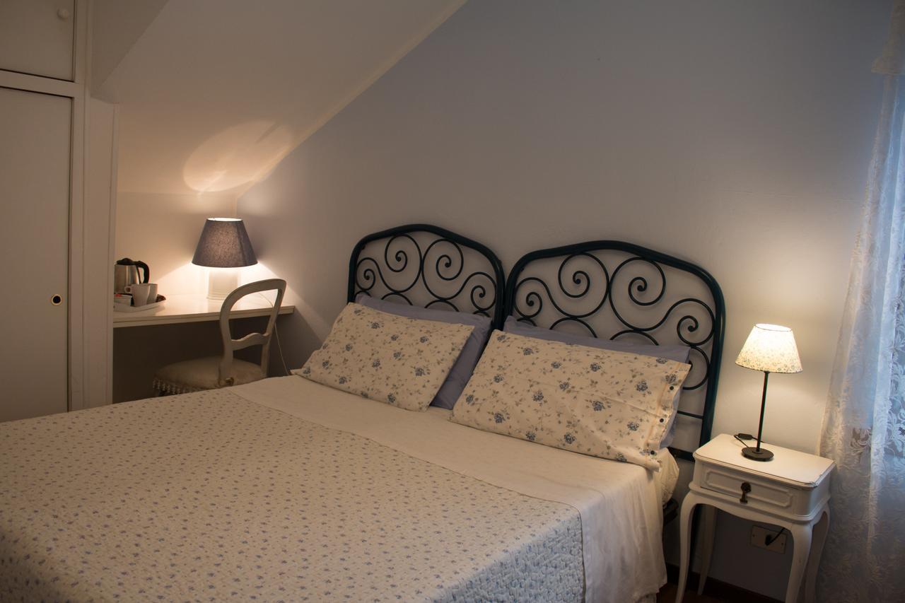 Al Rustico Hotel Torbole Sul Garda Buitenkant foto
